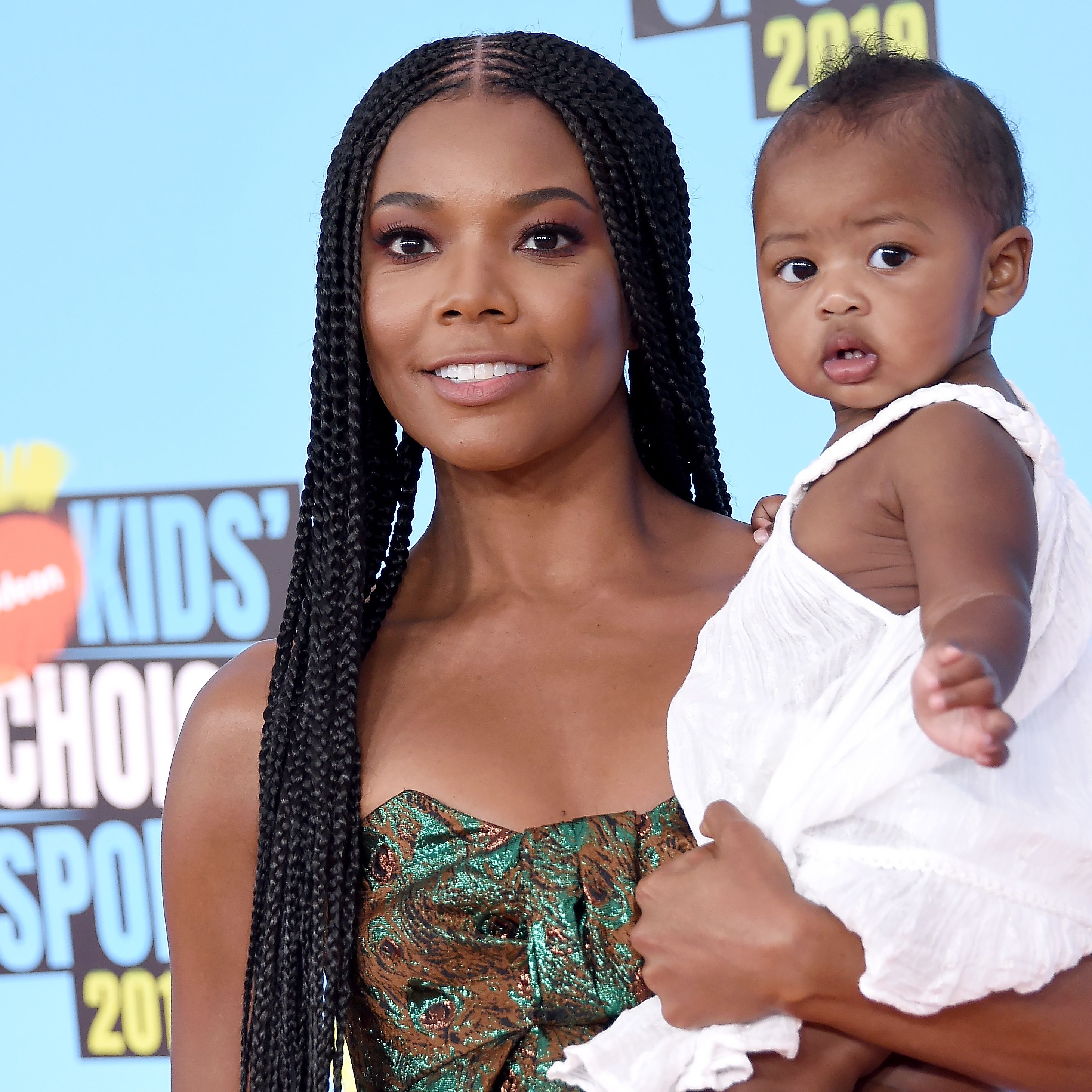 santa monica, ca july 11 gabrielle union and kaavia james union wade attend nickelodeon kids choice sports 2019 at barker hangar on july 11, 2019 in santa monica, california photo by gregg deguirewireimage