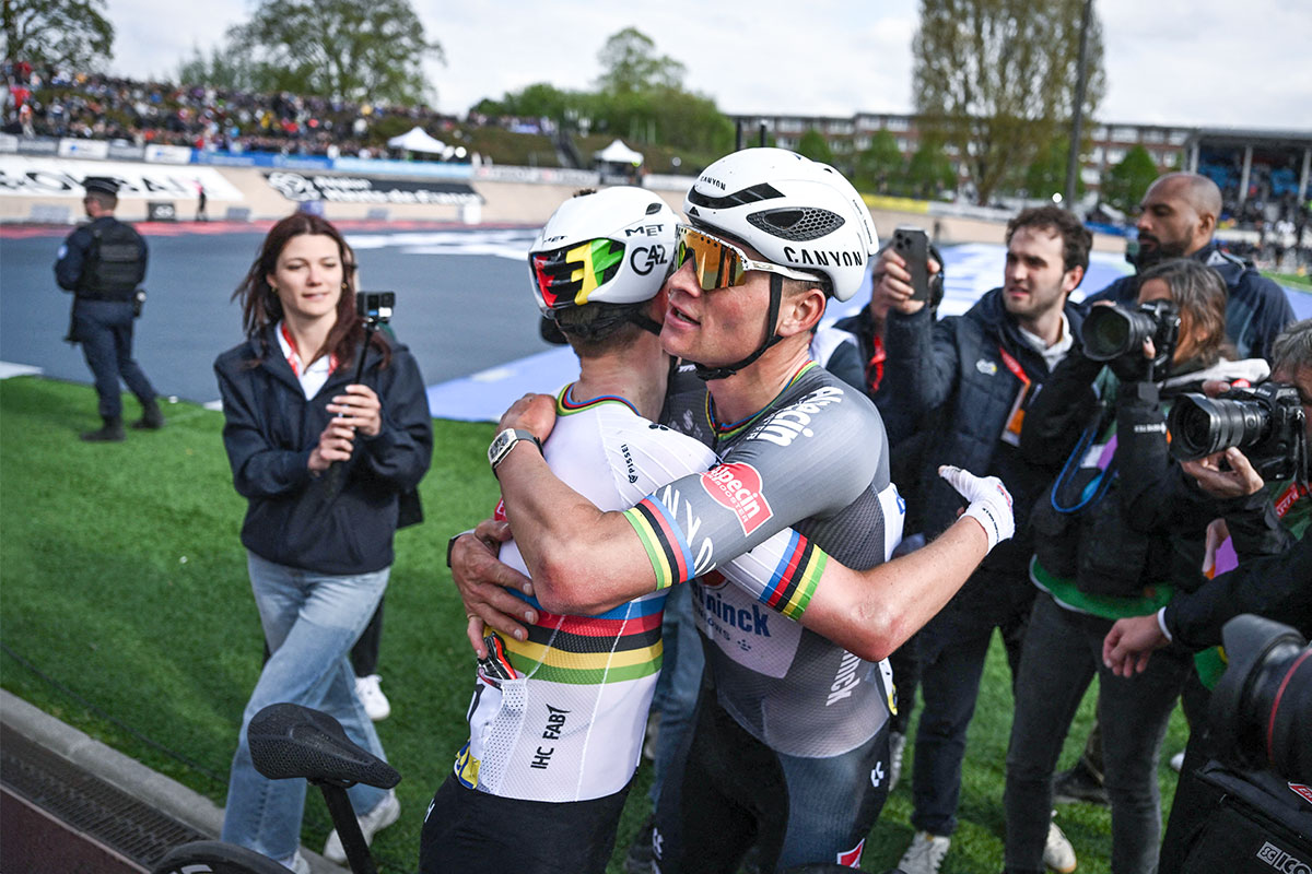 Mathieu van der Poel embraces Tadej Pogačar after beating the Slovenian to take his third Paris-Roubaix title
