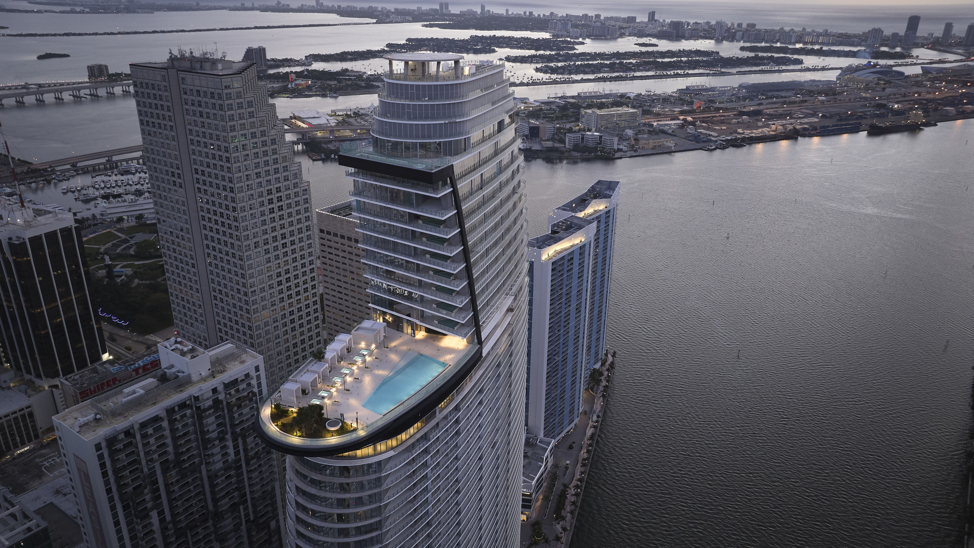 Aston Martin Miami Residences, 300 Biscayne Boulevard Way, Miami