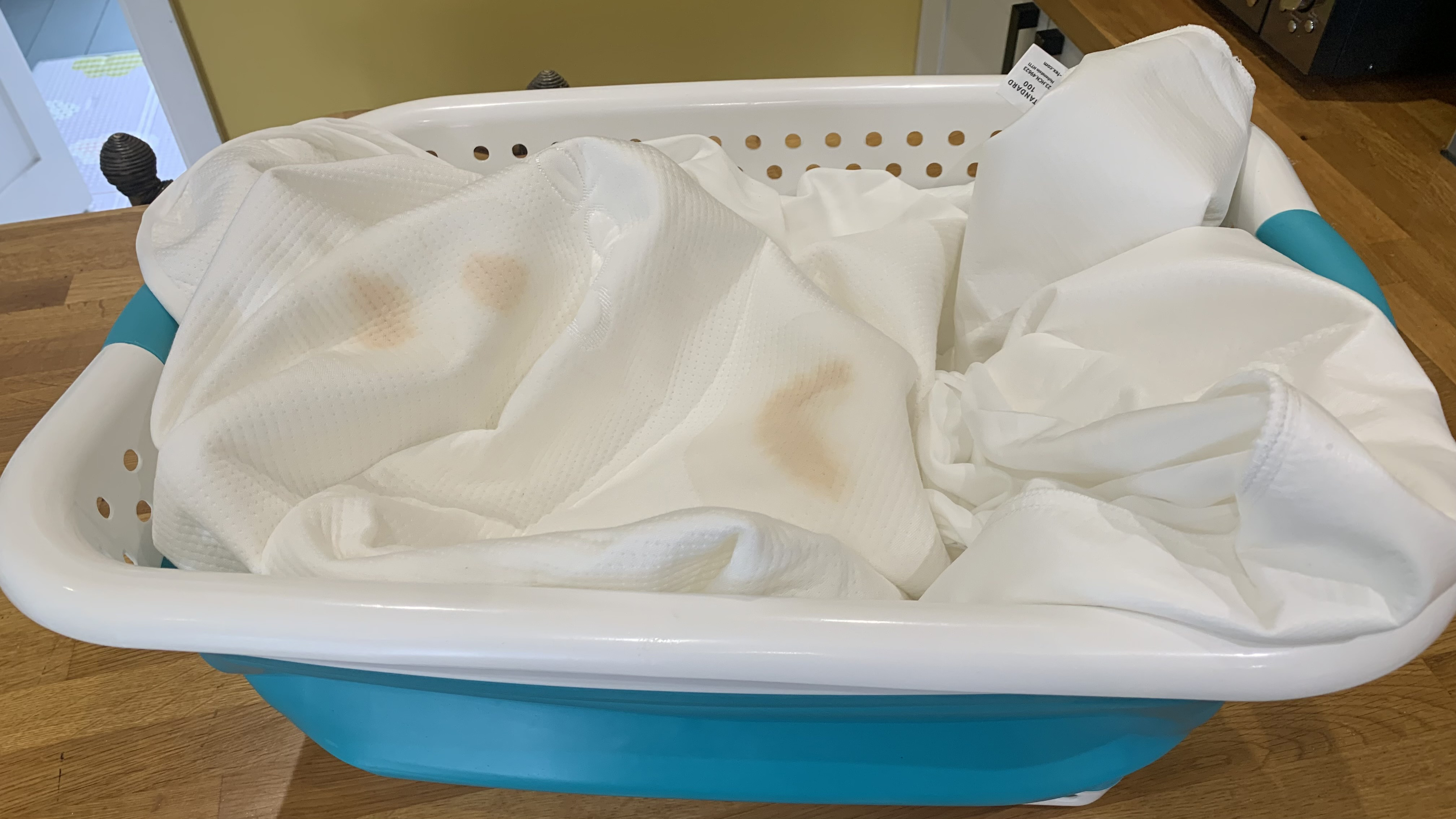 Coop Home Goods Ultra Tech Waterproof Mattress Protector review
