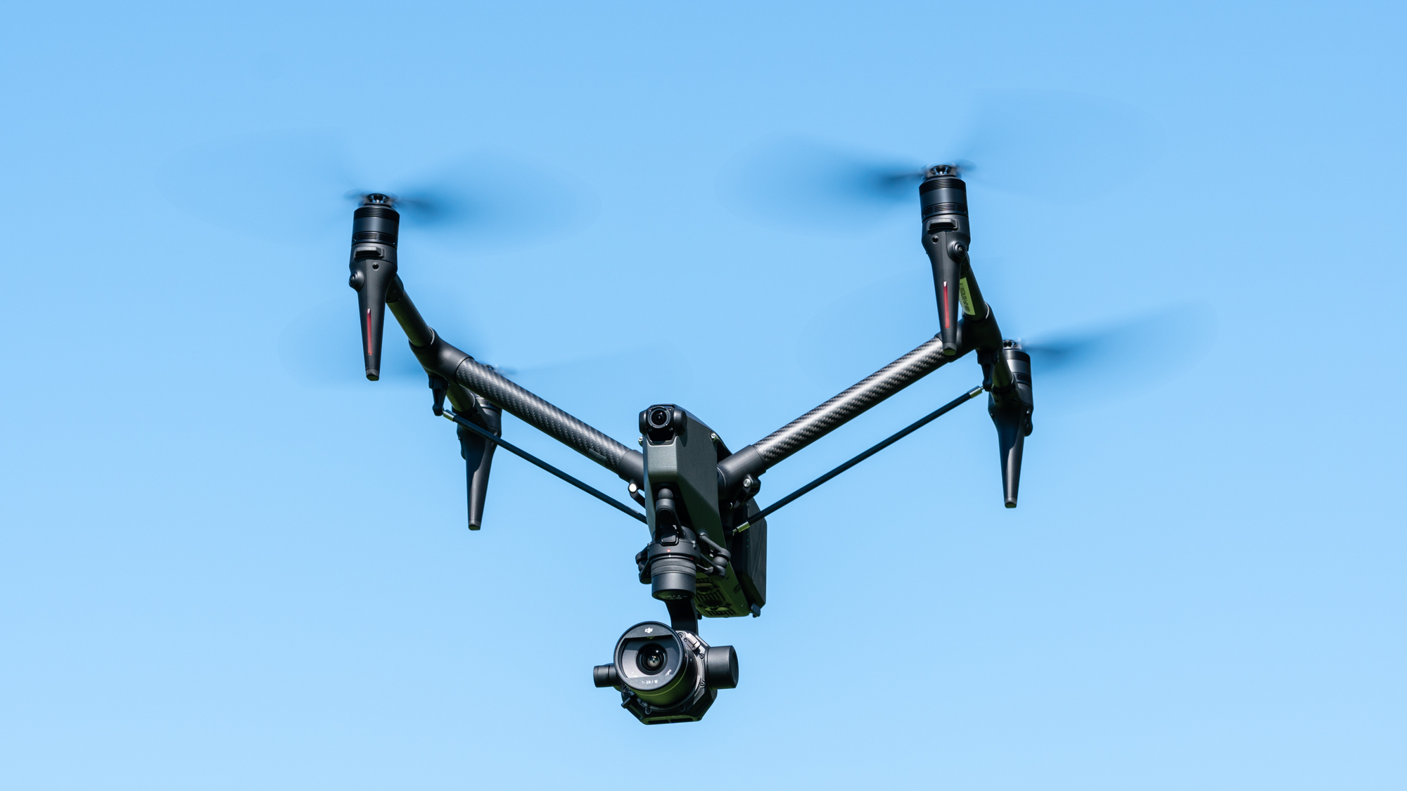 DJI Inspire 3-drone in flight