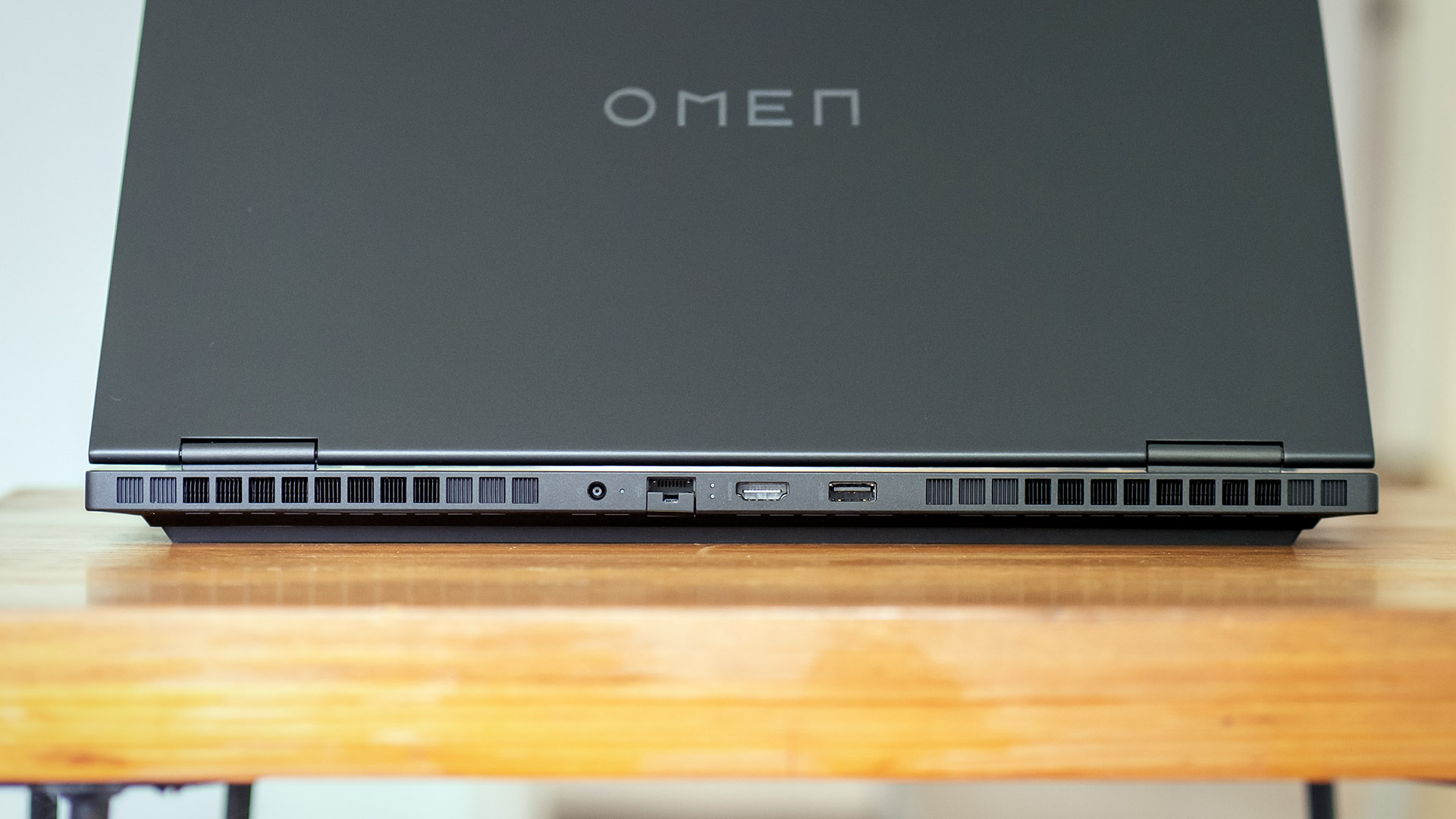 HP Omen Transcend 16