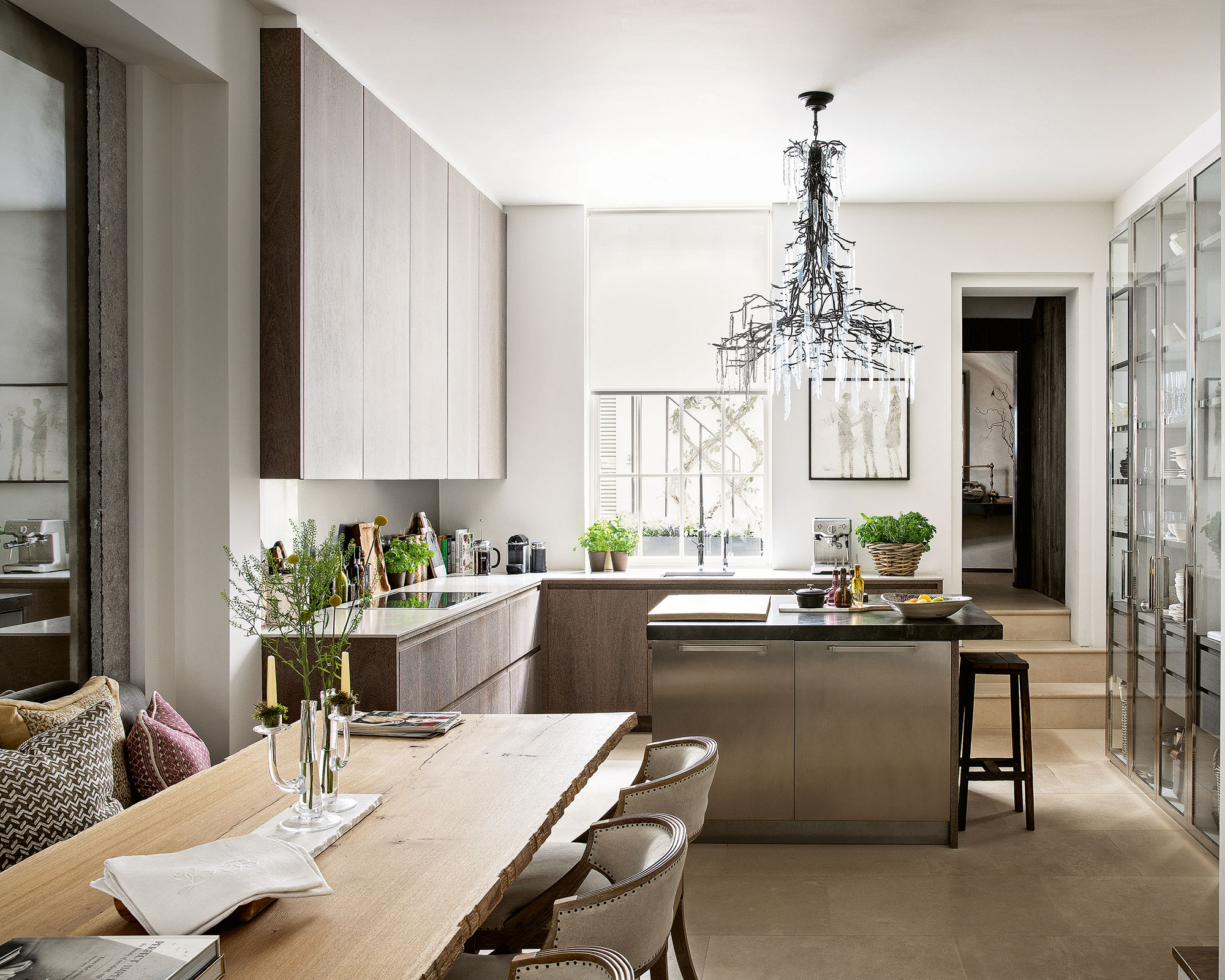 Modern kitchen diner ideas with l-shape layout
