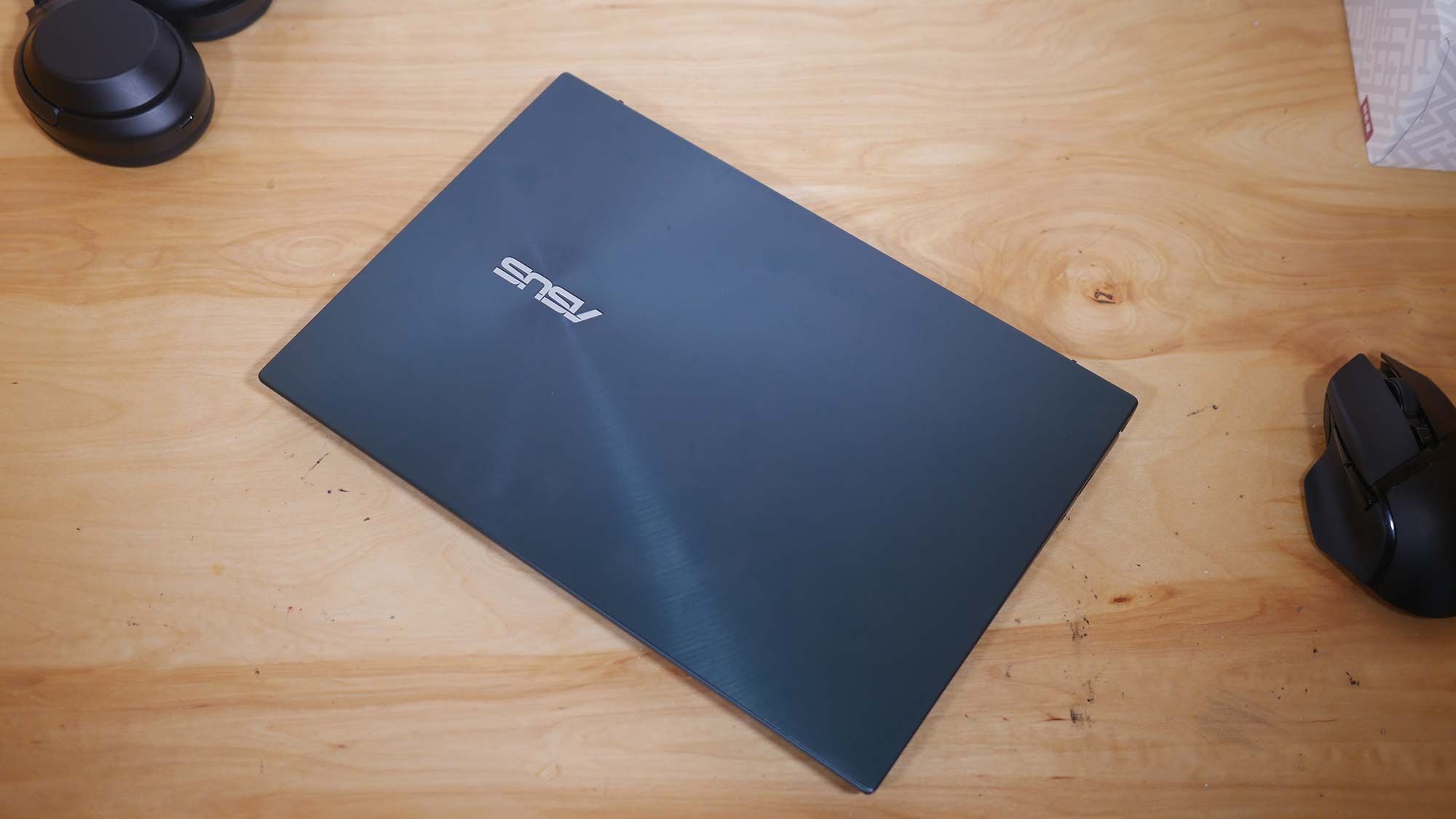 Asus ZenBook Duo (UX481) review