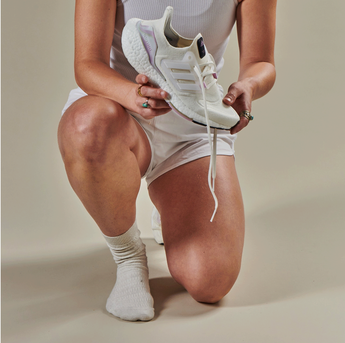 A moving image of some of the best gym trainers