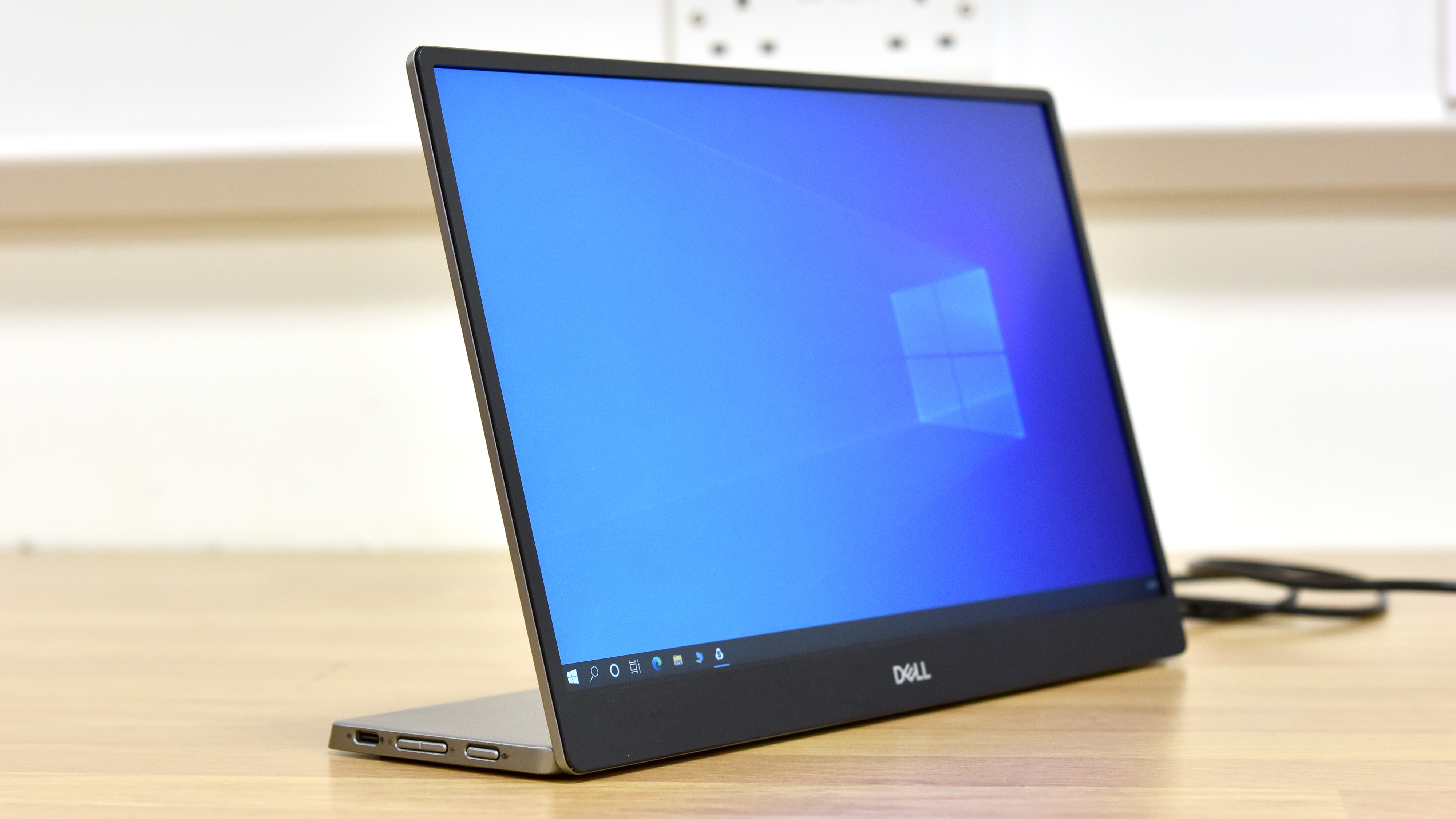 Best Dell monitor: Dell C1422H portable monitor