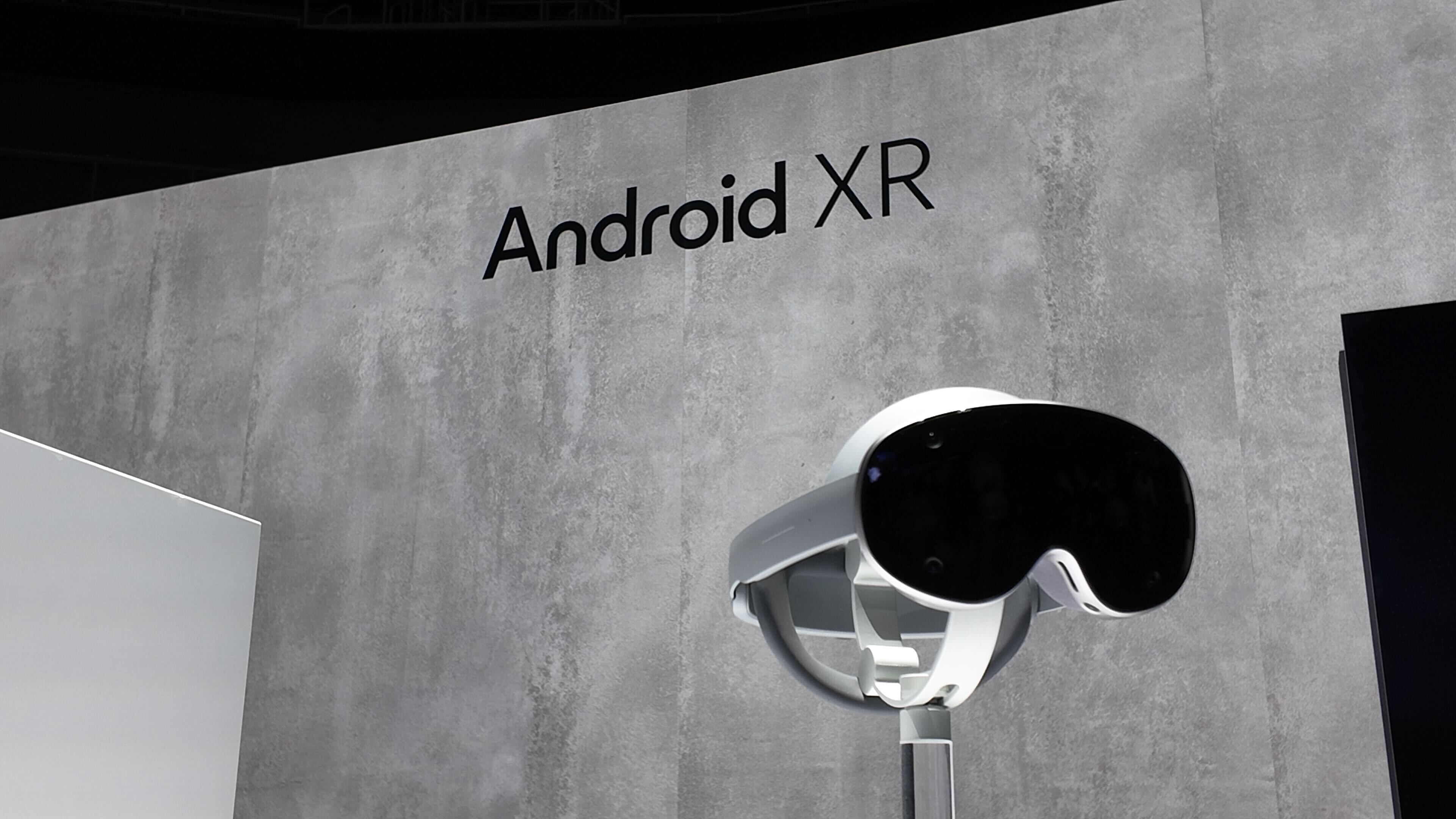 Samsung's Project Moohan with Android XR at Galaxy Unpacked 2025