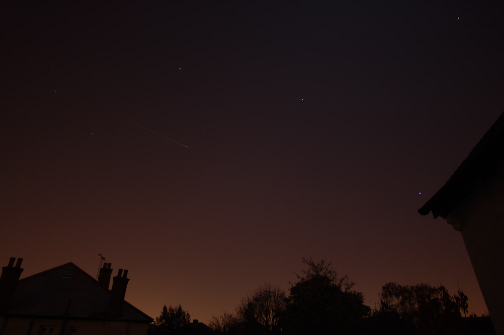 This image was taken early in the morning on Nov. 19, 2005 by a skywatcher from the U.K.