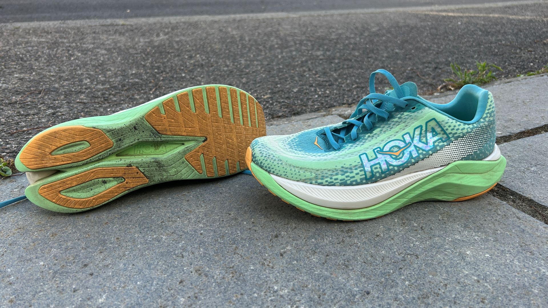 Hoka Mach X design and upper
