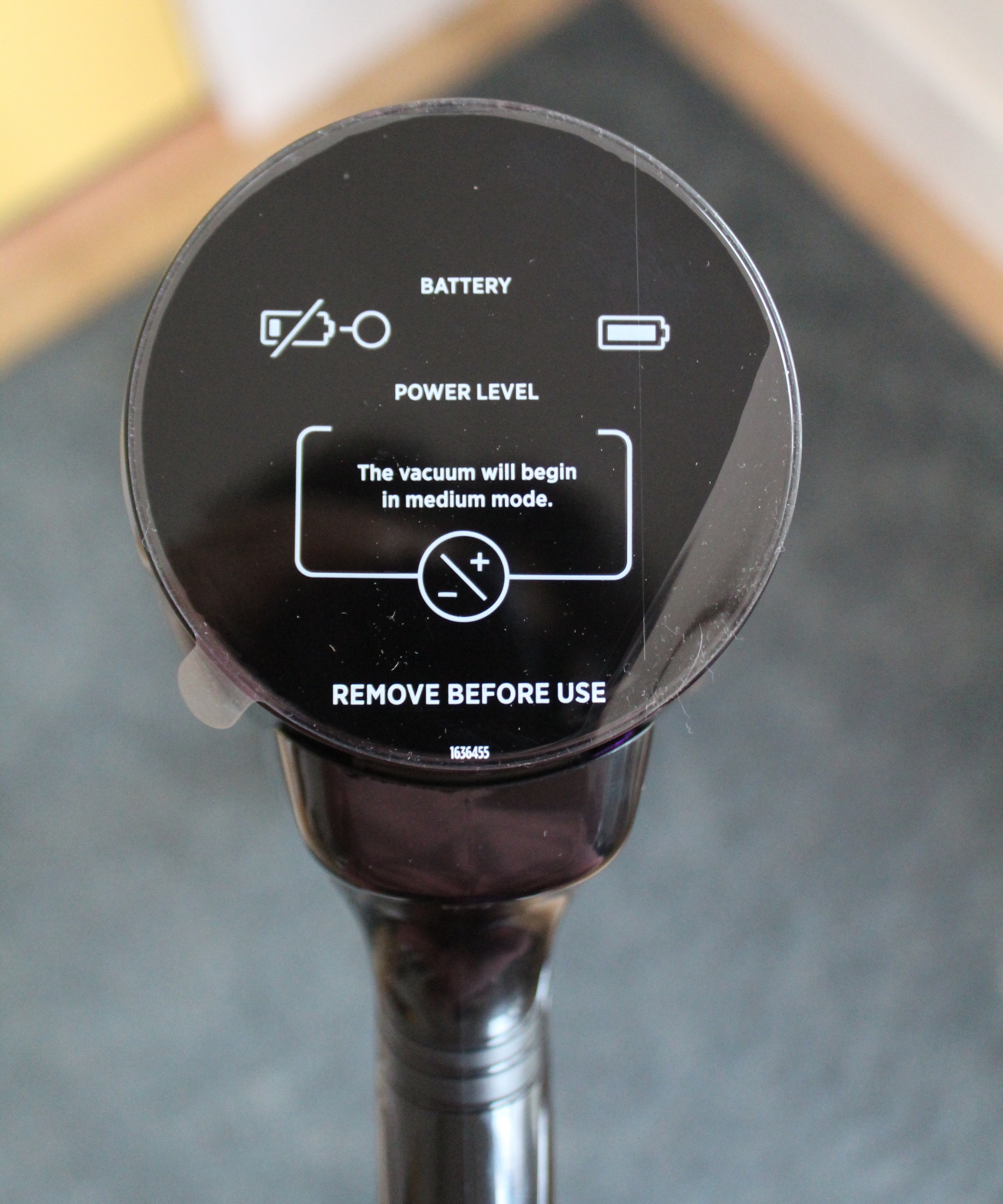 Closeup of the control screen of the Bissell CleanView XR Pet 300W Stick