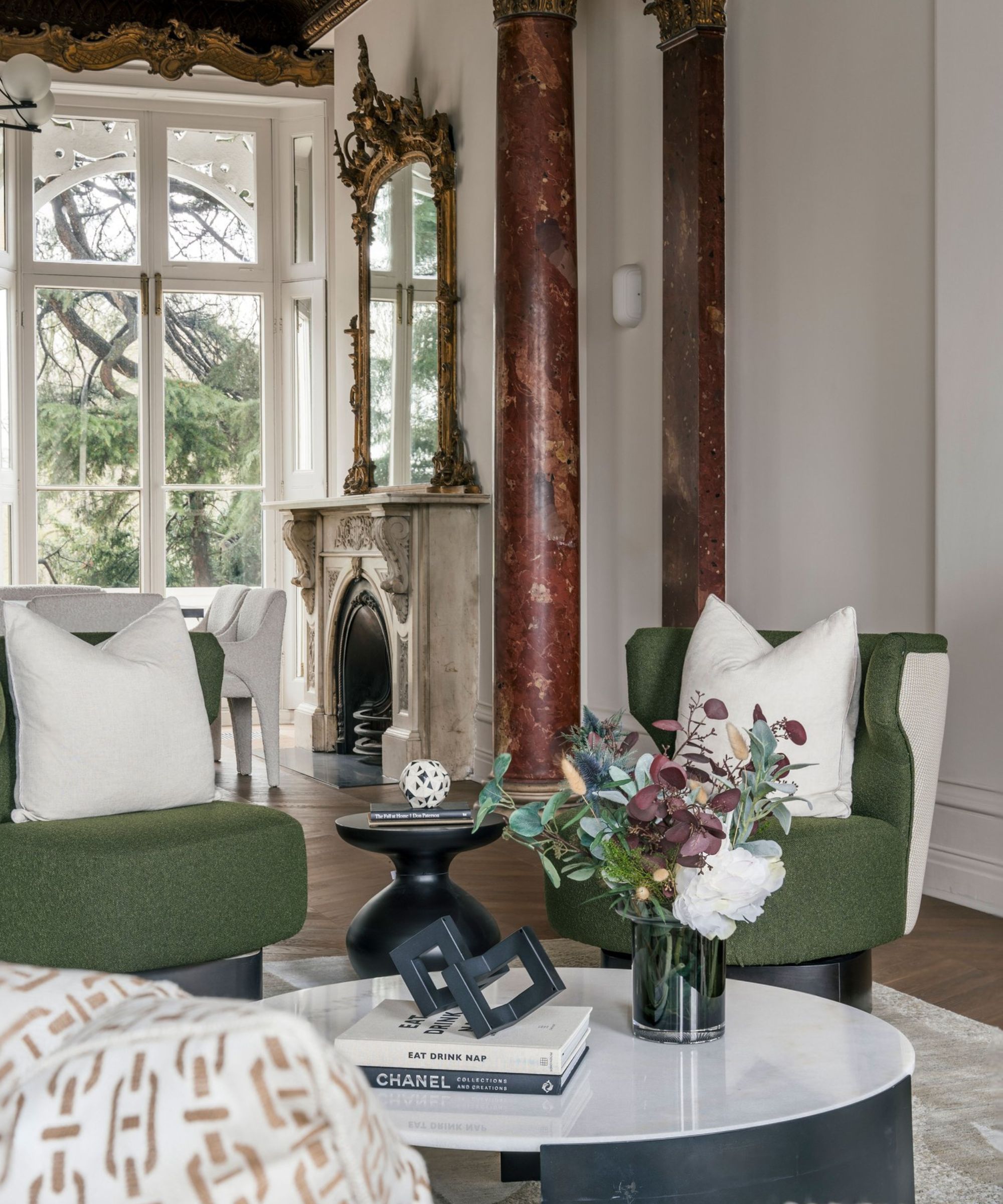 Art deco living room