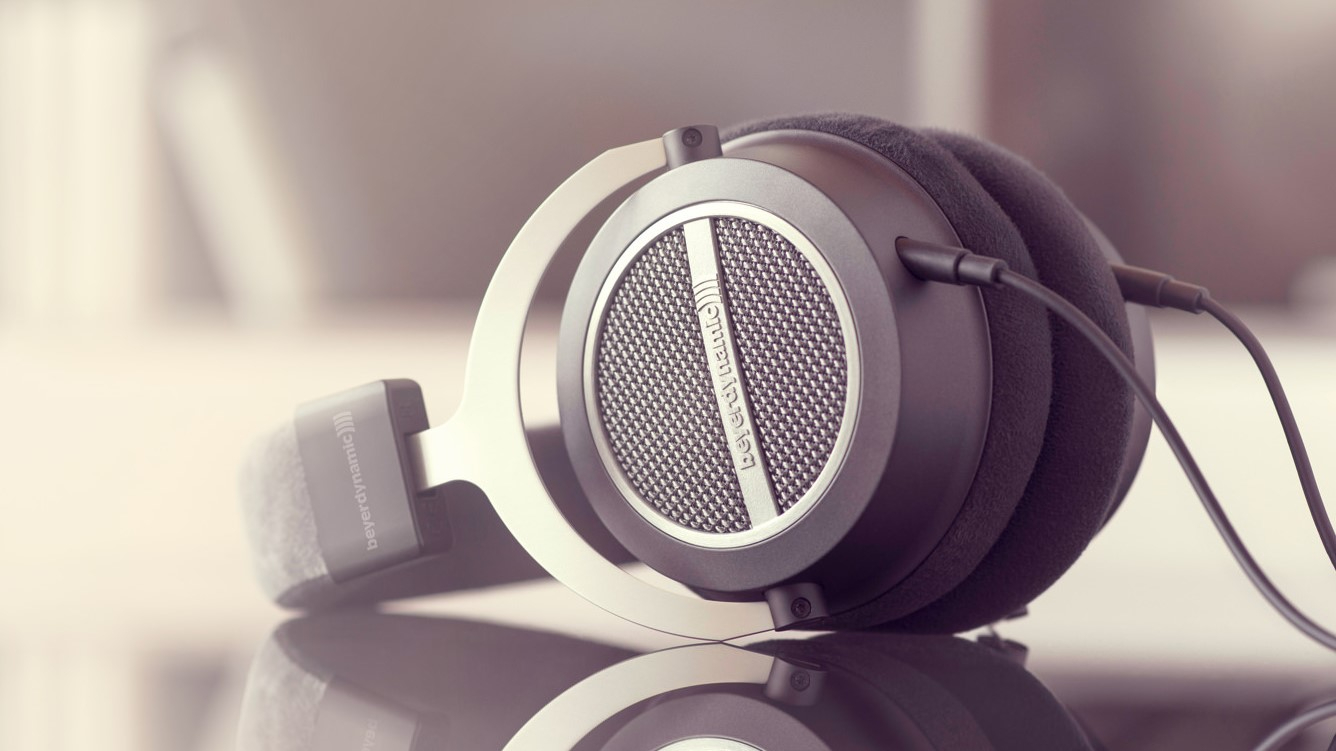 Beyerdynamic Amiron on a reflective surface