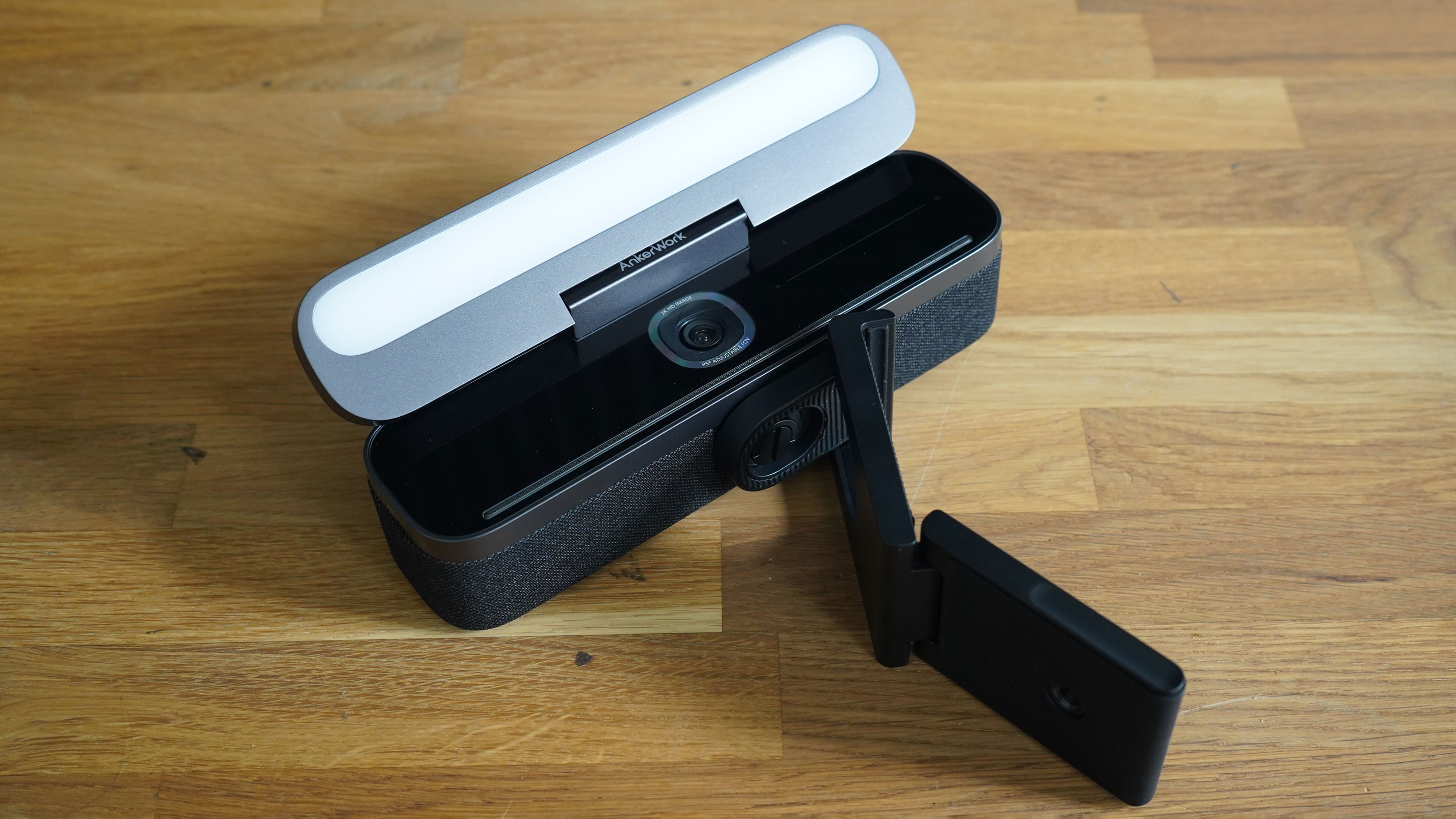 AnkerWork B600 Video Bar review