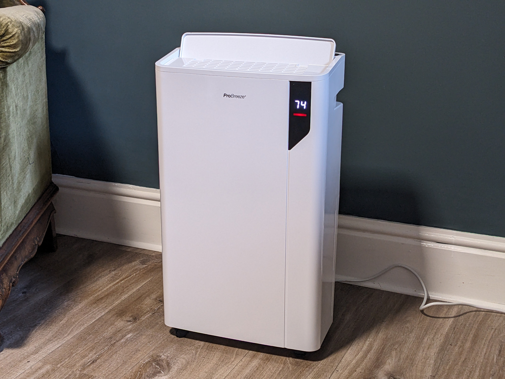 The ProBreeze 20L Premium Dehumidifier 