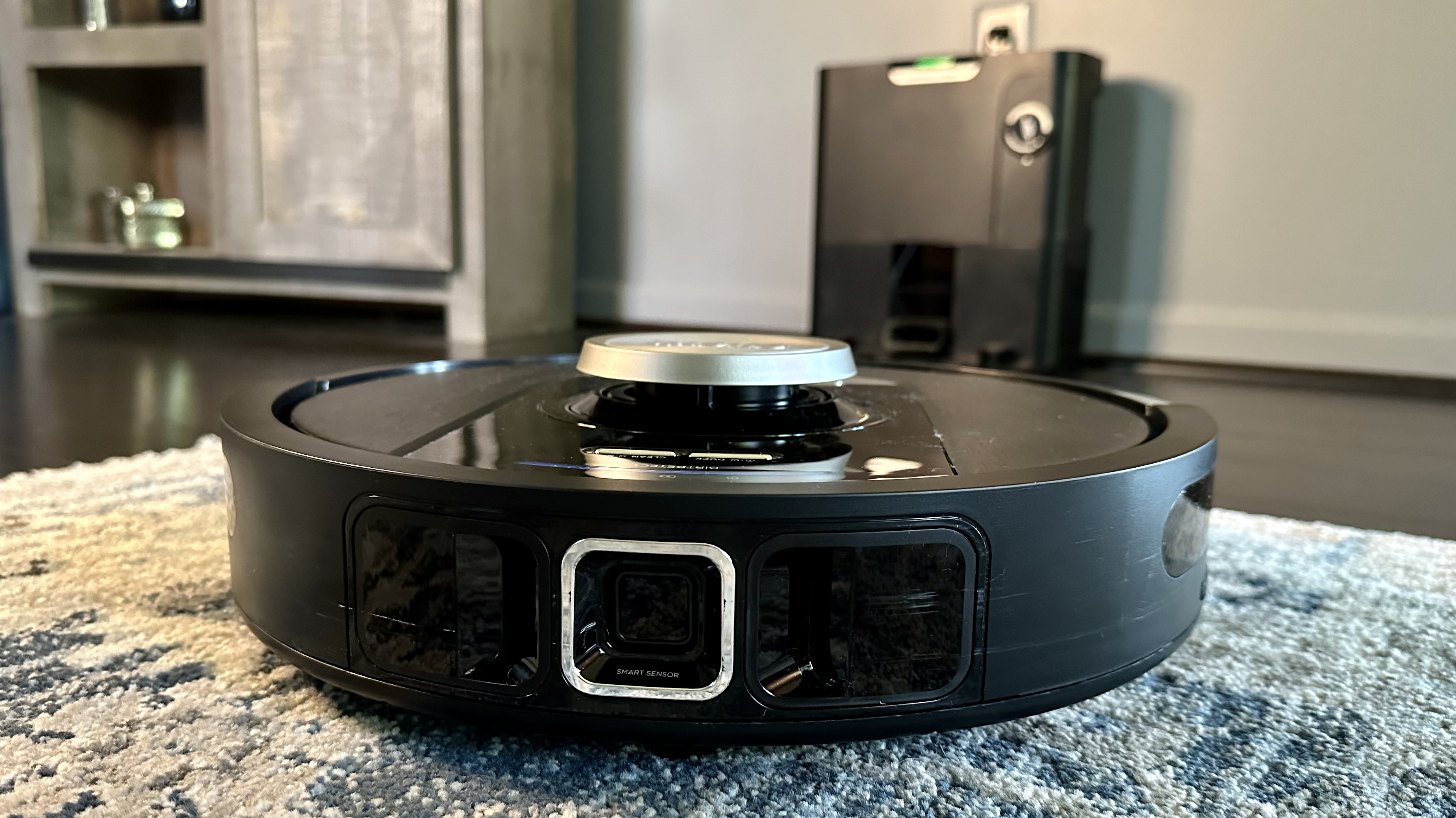 robot vacuum