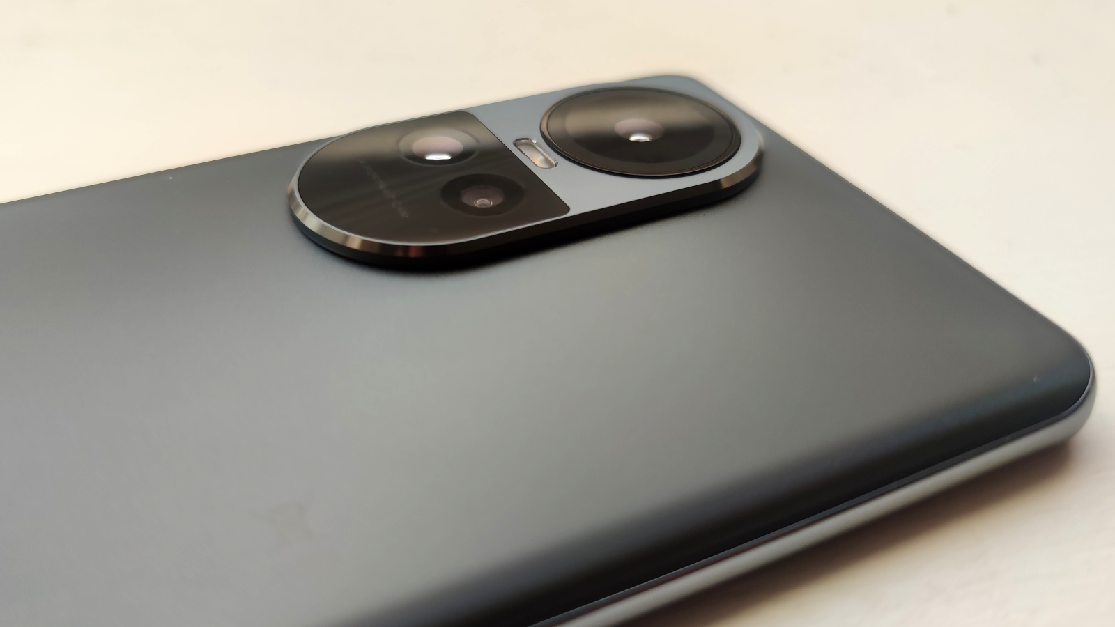Oppo Reno 10