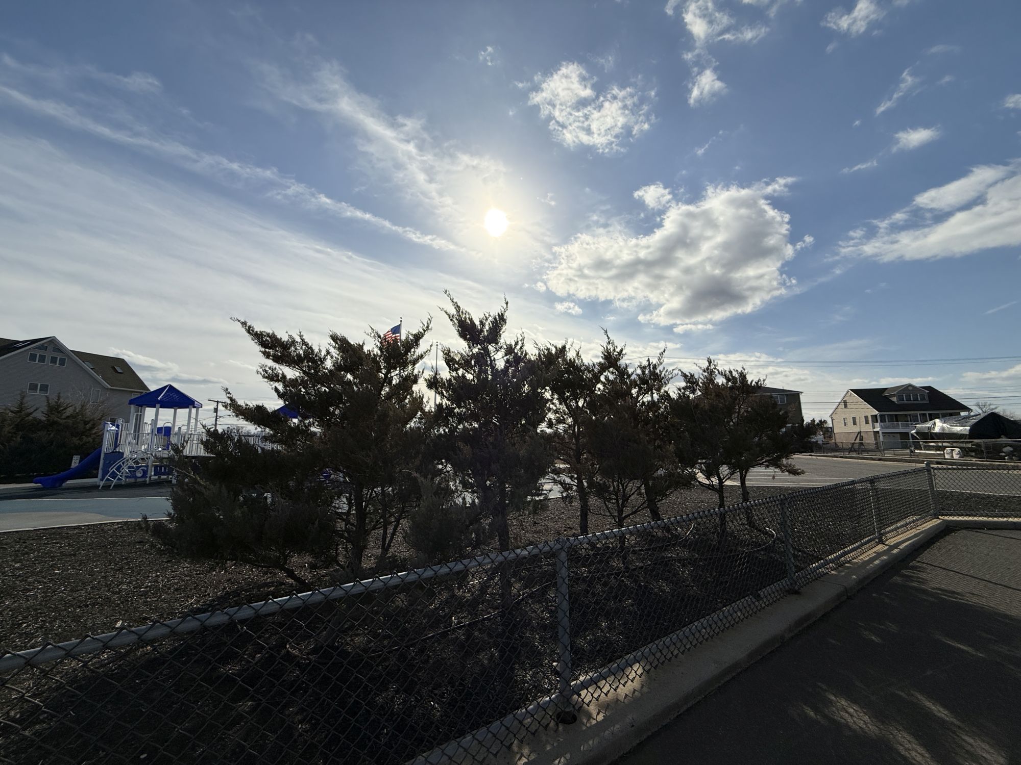 Apple iPhone 16 Pro Max dynamic range sample.