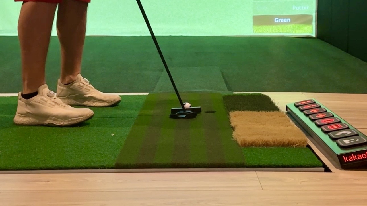 Golf VX putting