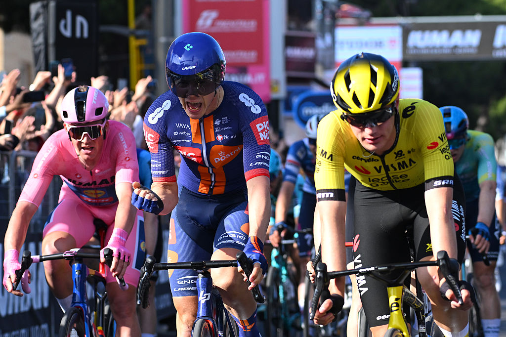 Giro d'Italia Stage 5 Live - Will the sprinters survive the hilly ride into Matera? 