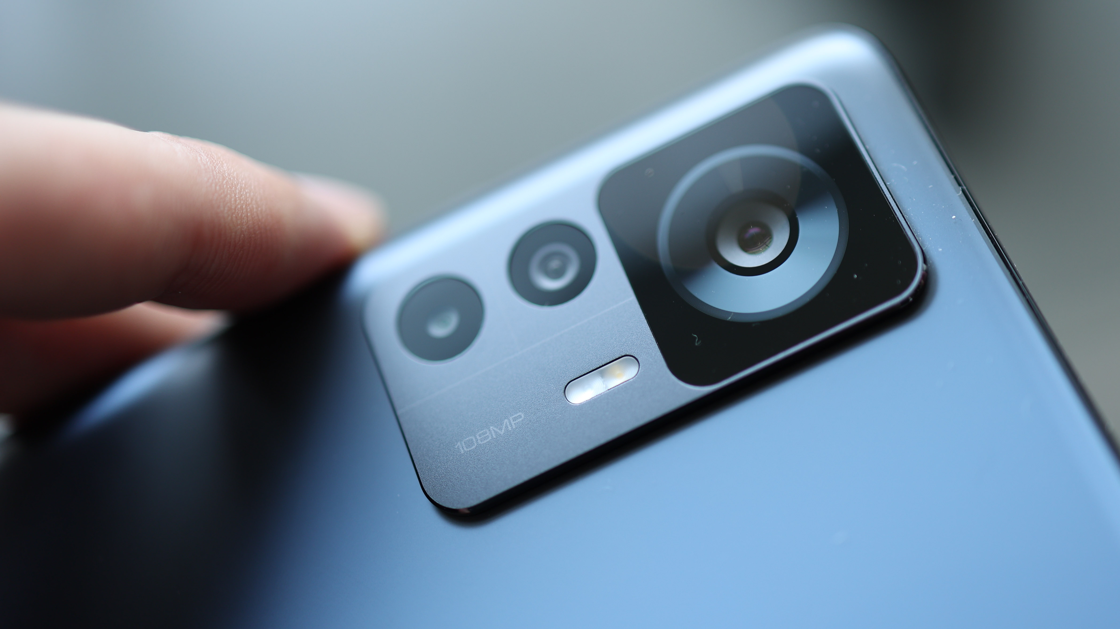 A photo of the Xiaomi 12T
