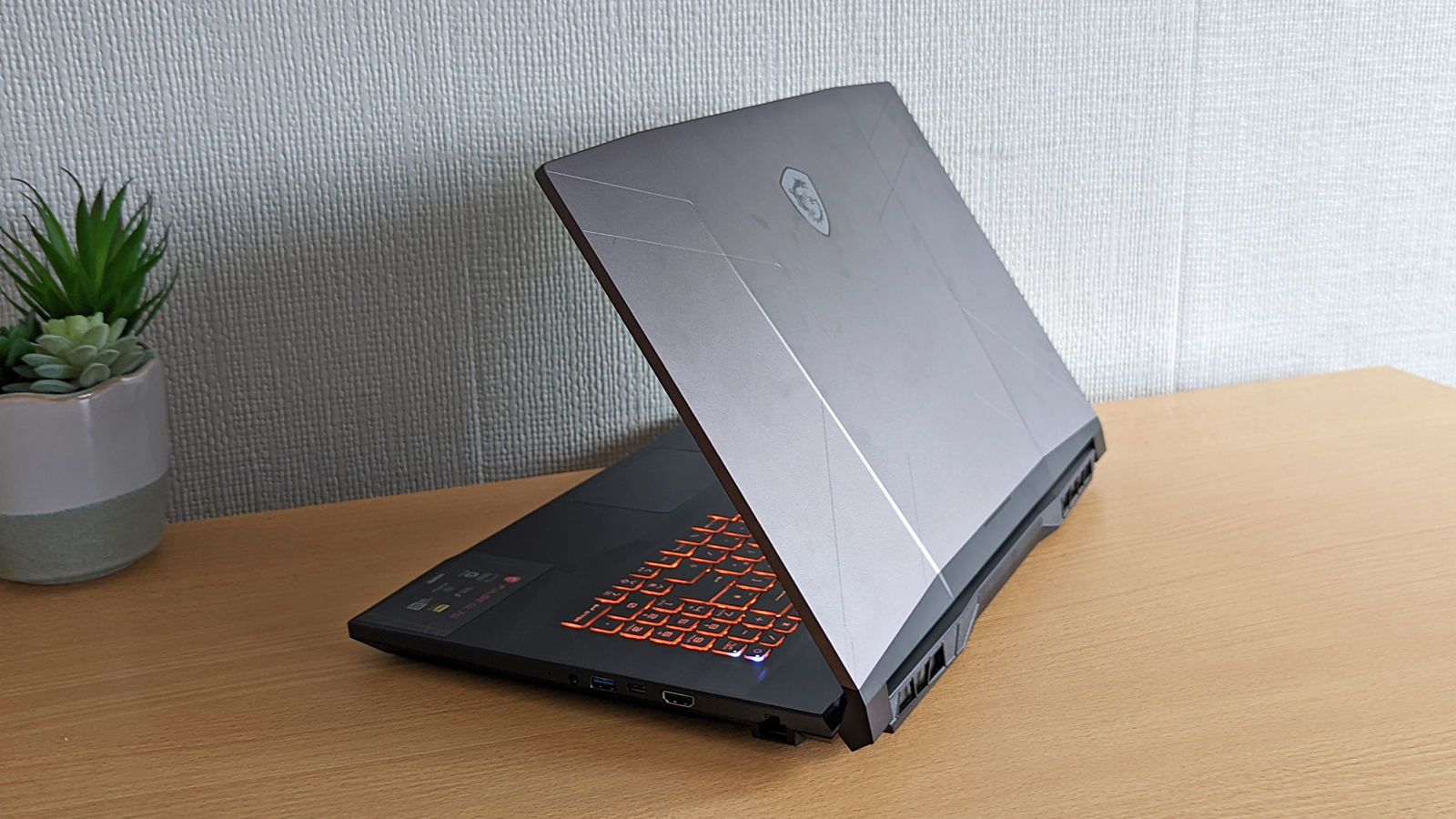 MSI Pulse GL76