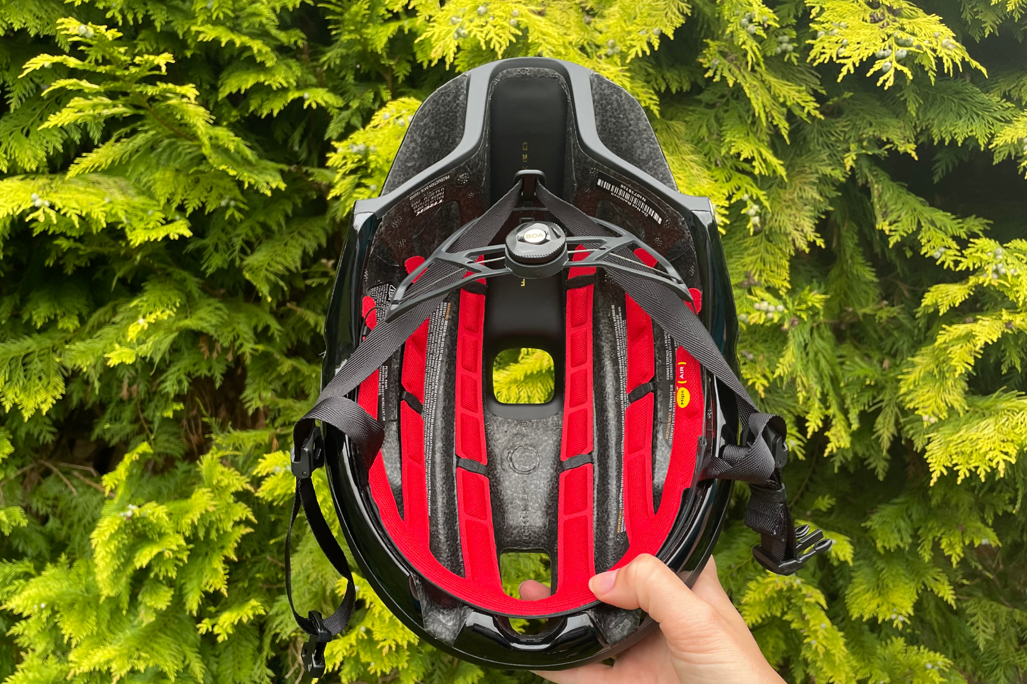 Internal padding of the Trek Ballista MIPS road bike helmet