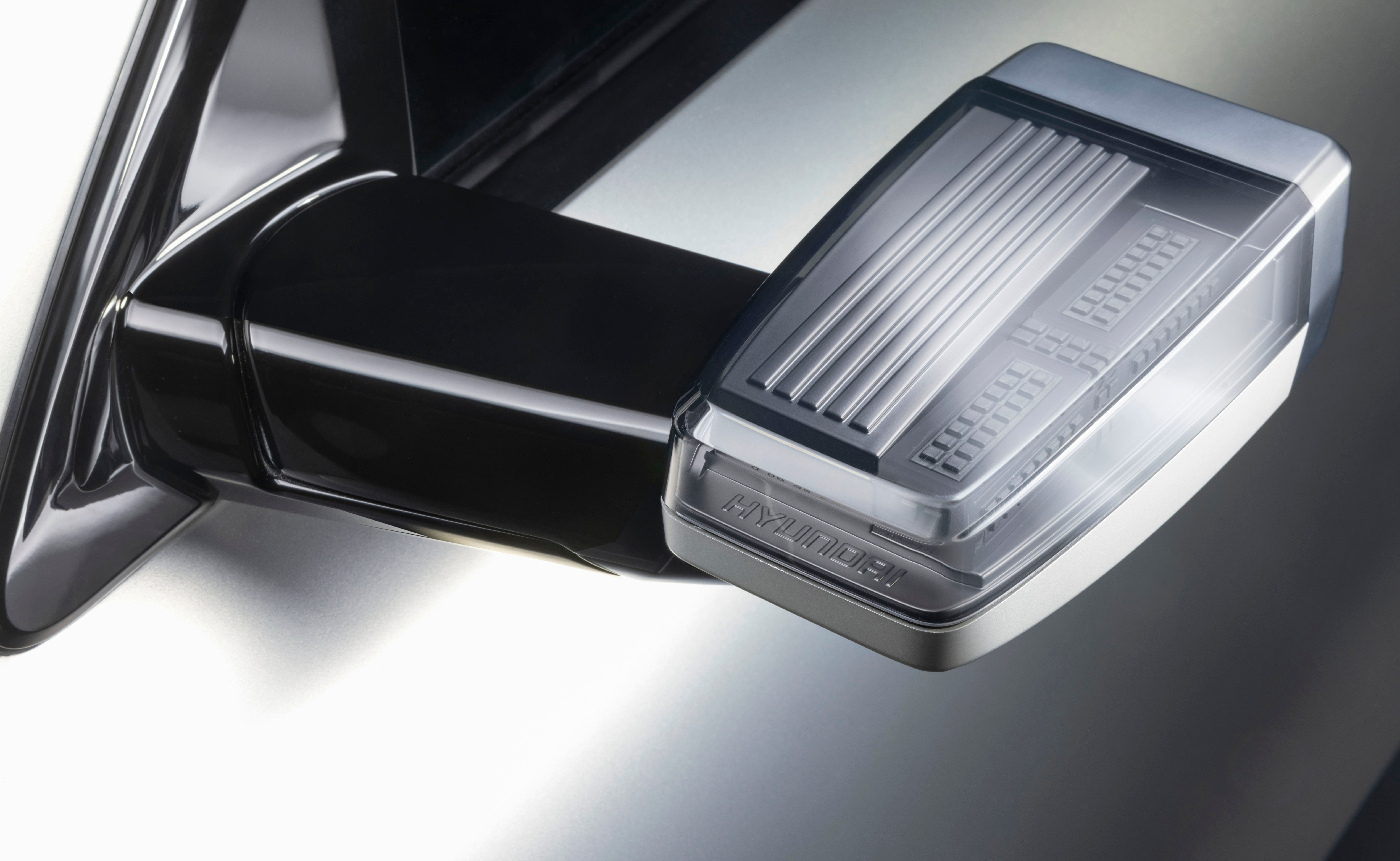 2023 Hyundai IONIQ detail