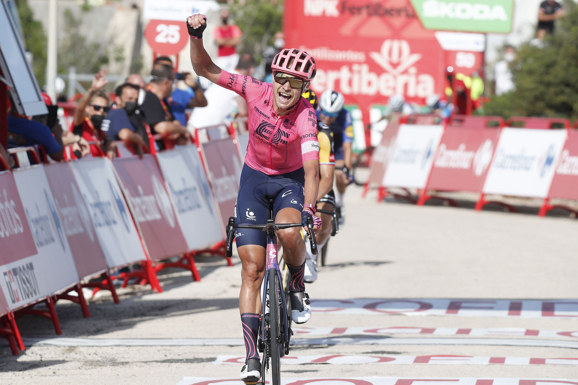 Vuelta Espana 2021 - 76th Edition - 6th stage Requena - Alto de la Montana de Cullera 158,3 km - 19/08/2021 - Magnus Cort Nielsen (DEN - EF Education - Nippo) - Primoz Roglic (SLO - Jumbo - Visma) - photo Luis Angel Gomez/BettiniPhoto©2021