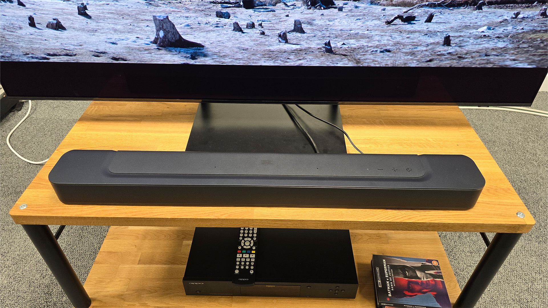 JBL Bar 300 soundbar