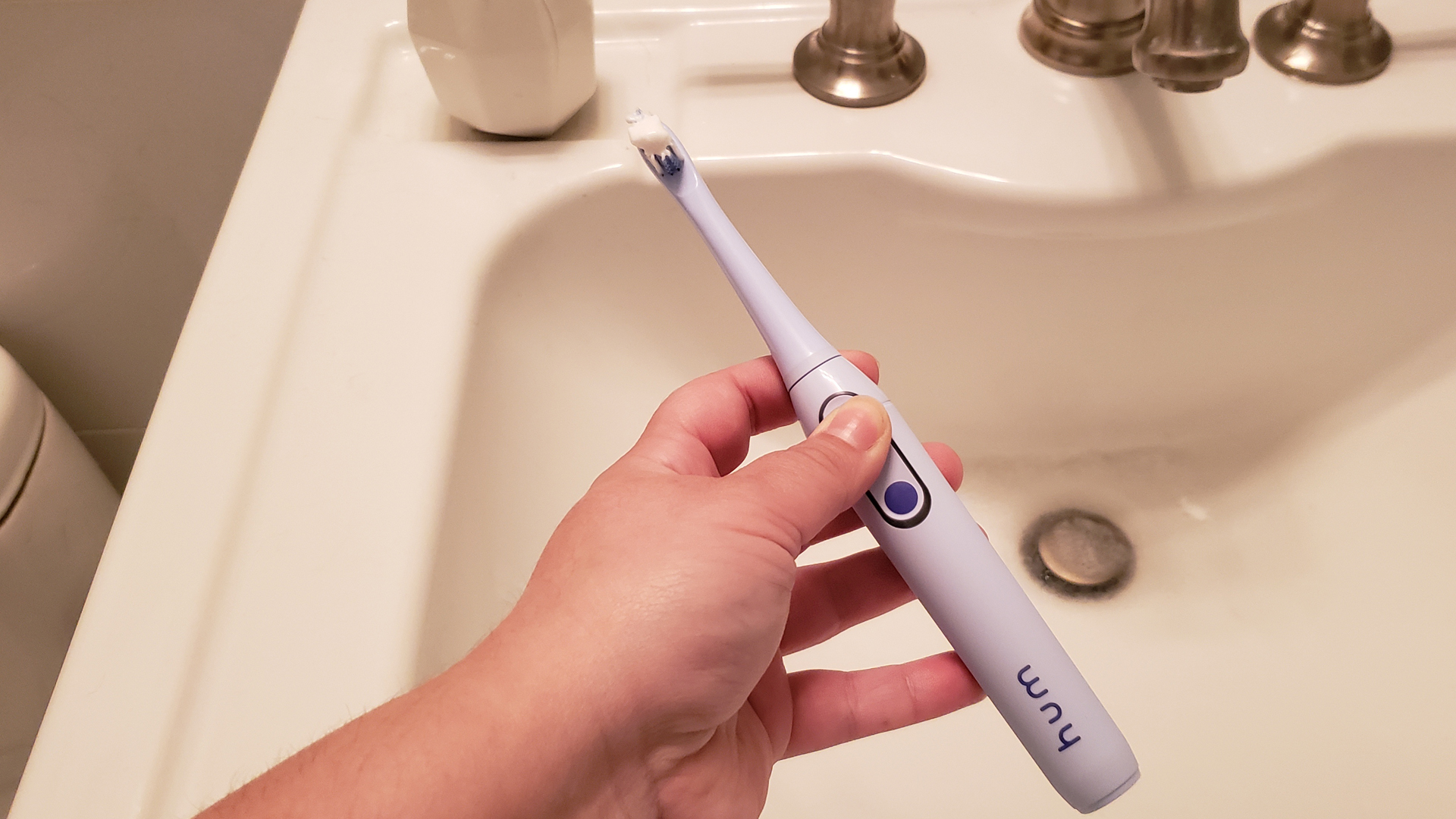 hum by colgate electric toothbrush