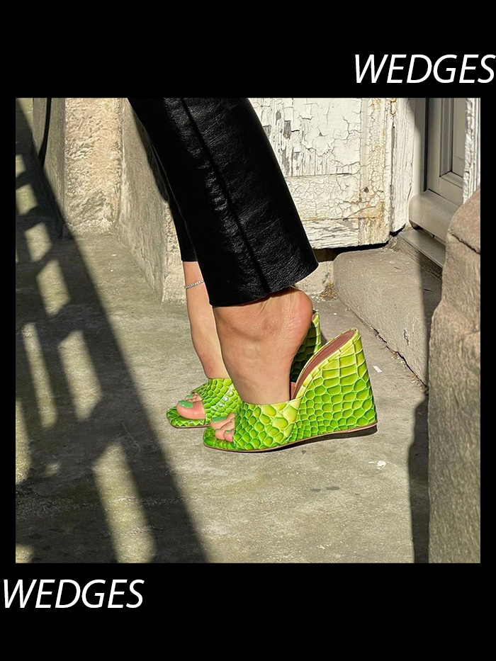 90s-shoe-trends-255795-1618542977326-main