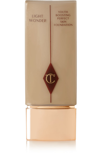 Charlotte Tilbury + Light Wonder Youth-Boosting Foundation SPF15 - 6 Medium