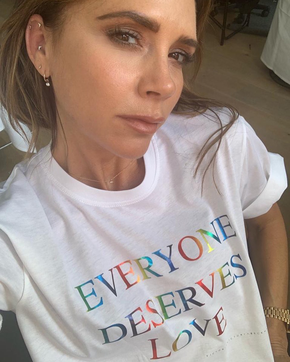 victoria-beckham-ear-piercings-281129-1562663723439-main