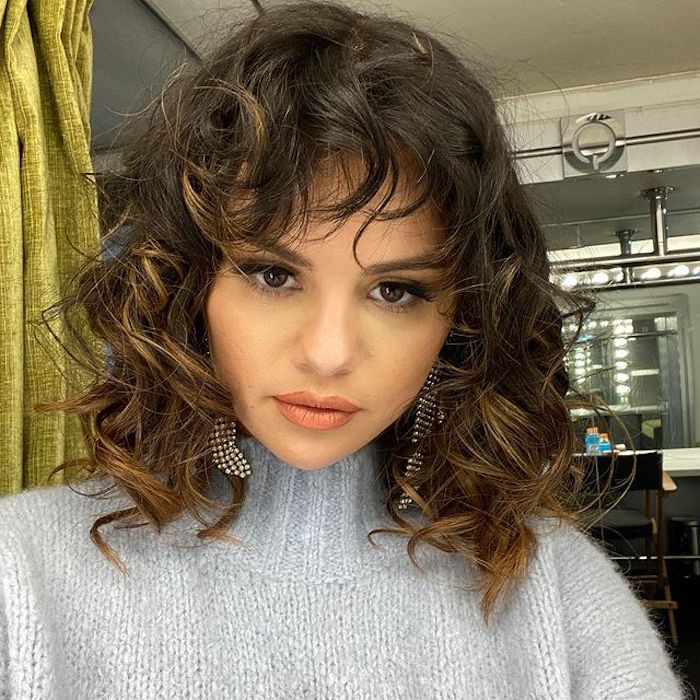 medium-length-hairstyles-for-thin-hair-294023-1625115712057-main