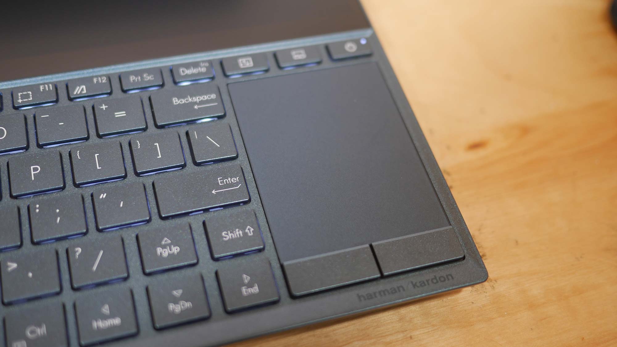 Asus ZenBook Duo (UX481) review